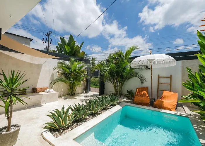 Naia Berawa Villa Canggu (Bali)